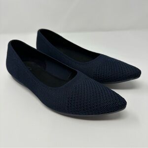 Naturalizer Hunter Flats in Navy Blue Sz 8 pointed toe comfort, work, office